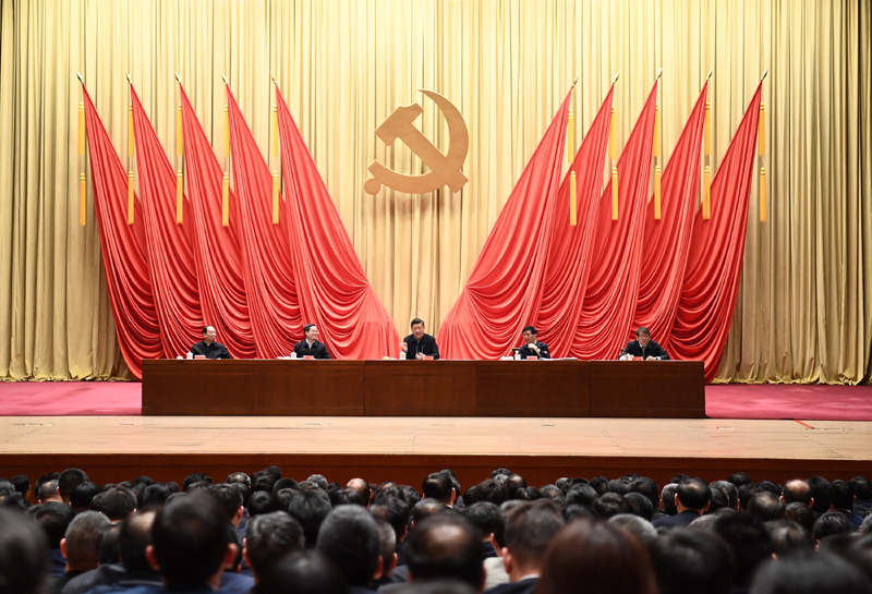 3月1日，2019年春季學期中央黨校（國家行政學院）中青年干部培訓班在中央黨校開班。中共中央總書記、國家主席、中央軍委主席習近平在開班式上發(fā)表重要講話。